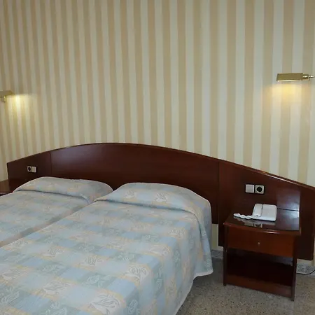 Hotel La Carolina Lloret de Mar