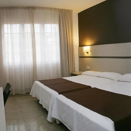 Hotel La Carolina 4*