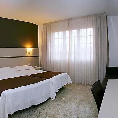 Hotel La Carolina Lloret de Mar