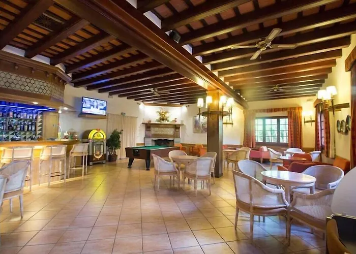 Otel La Carolina 4*