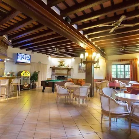 Hotel La Carolina 4*