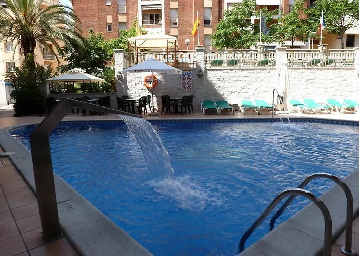 Hotel La Carolina 4*